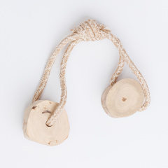 Игрушка для собак Палочки из кофейного дерева на веревке, 45 см