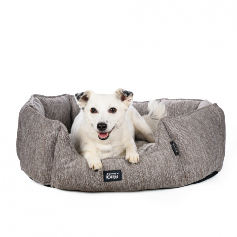 Лежак фигурный для кошек и собак мелких пород, 63х55х20 см, цвет в ассортименте