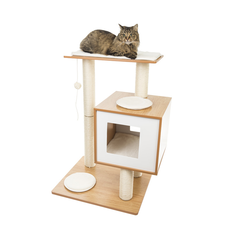 Спально-игровой комплекс для кошек с домиком и когтеточкой Leia трёхъярусный с игрушкой, коричневый/белый, 56x56x82см 2